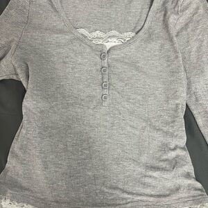 Grey bella swan shirt